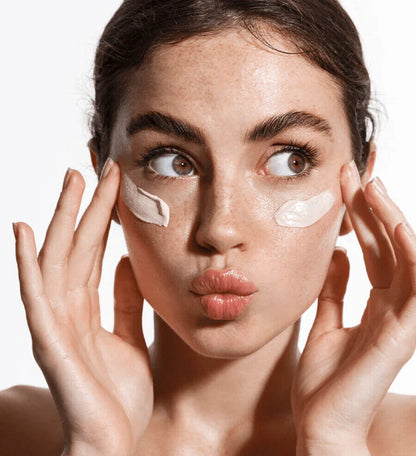 Disaar - Pomegranate & Vitamin E Sunscreen Lotion SPF 90 (Original)